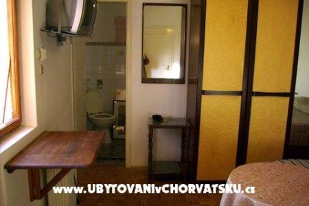 Leandra Sobe &amp; Apartman foto 5