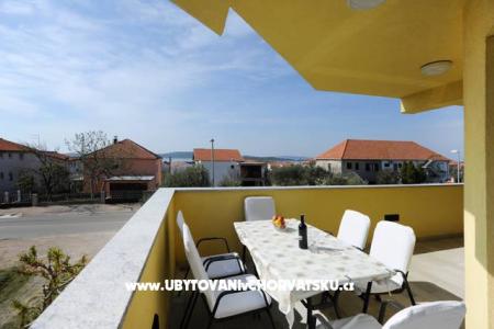 Apartman Bosotin - Vodice foto 3