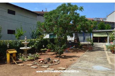 Apartman Garden foto 2