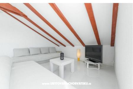 RAFAELA APARTMAN SRIMA foto 5
