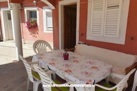 Apartmani Nana foto 5