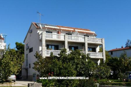 Apartmani Tiho &amp; Marija foto 3
