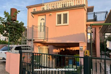 Apartmani Viktorija i Mate Šišak foto 3