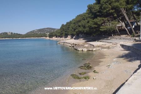 Apartman Ivan (15m from  beach) foto 2