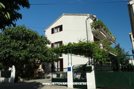 Apartmani Milka-Jure Srima-Vodice Vodice Hrvatska