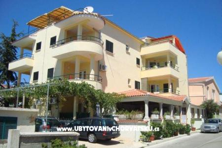 Apartmani Bilan Vodice Hrvatska