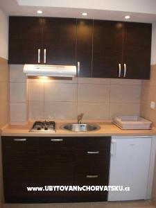 Apartman Karla - Vrsi foto 3