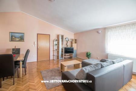 Apartman Lory foto 2