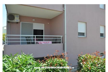 Apartman Roko foto 3