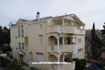 Apartmani Marta Zadar - Diklo foto 2