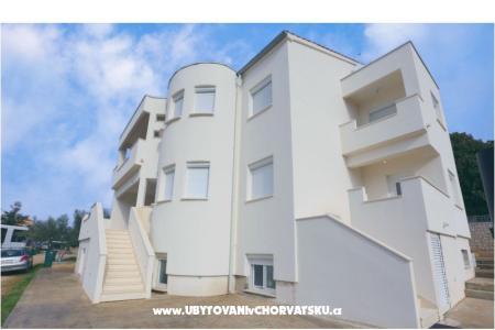 Apartmani Sandra (100 m more) foto 3