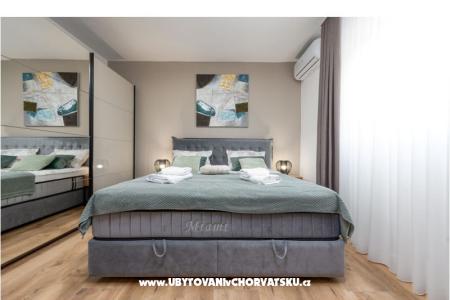Apartman Luxe Holiday Home foto 3