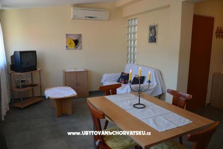 Apartman Thea foto 2