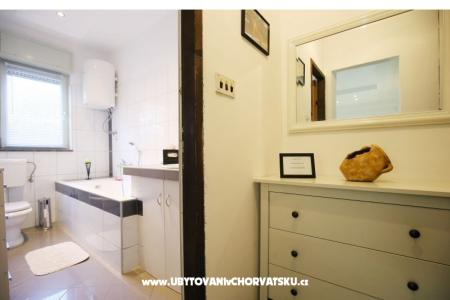 Kuća za odmor Lucija foto 4
