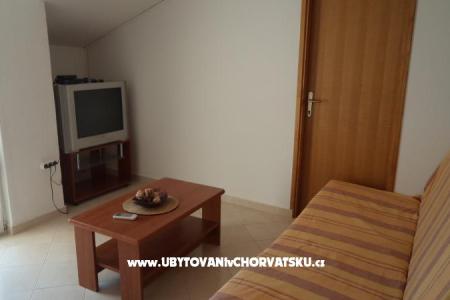 Apartmani Mladi mornar foto 5