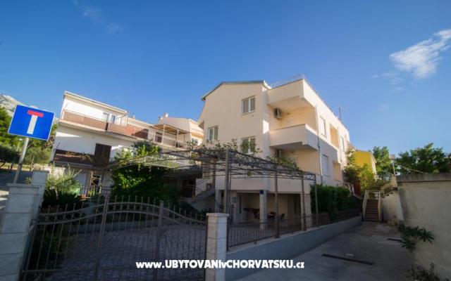 Apartmani Šantić - smještaj Baška Voda Hrvatska