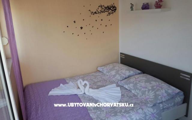Apartman Dino - smještaj Baška Voda Hrvatska