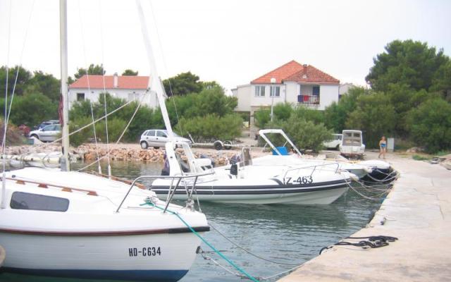 Apartmani Vili - smještaj Betina Hrvatska