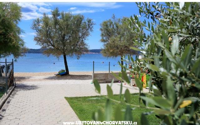 Apartmani Tino - smještaj Bibinje Hrvatska