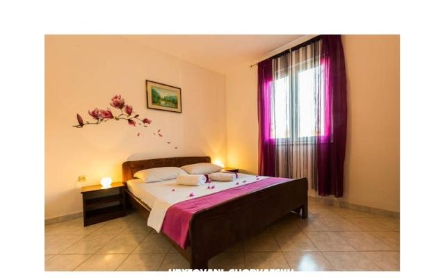 Apartman Grgo - smještaj Biograd Hrvatska
