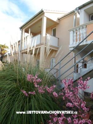Apartmani Golić - smještaj Biograd Hrvatska
