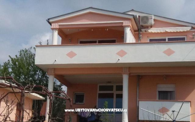 Apartmani Luka - smještaj Biograd Hrvatska