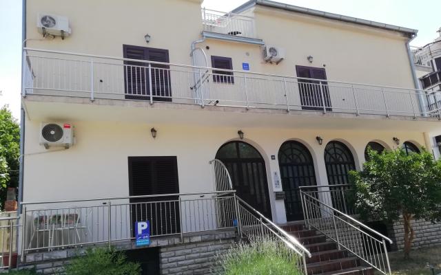 Apartmani Mara 2 - smještaj Biograd Hrvatska