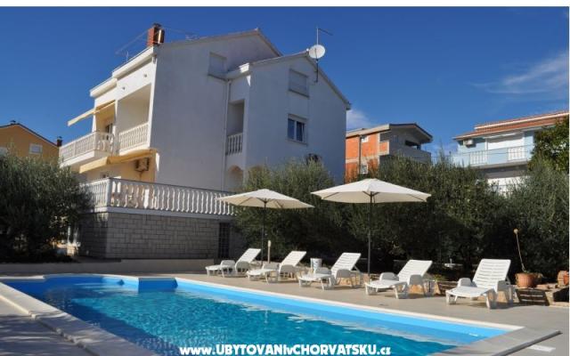 Apartmani Olive - smještaj Biograd Hrvatska