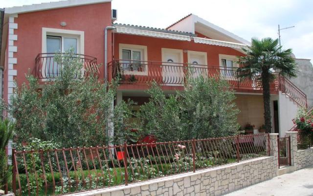 Apartmani Salamun - smještaj Biograd Hrvatska