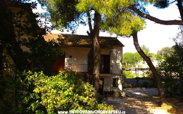 Apartmani Vesna - smještaj Biograd Hrvatska