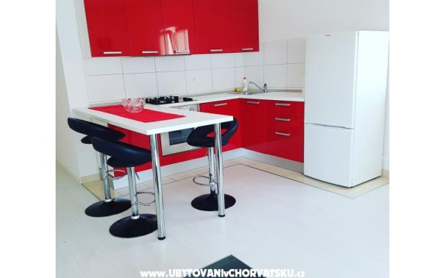 Apartman OZANA - smještaj Blace Hrvatska