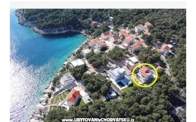 Apartmani Violeta - smještaj otok Brač Hrvatska