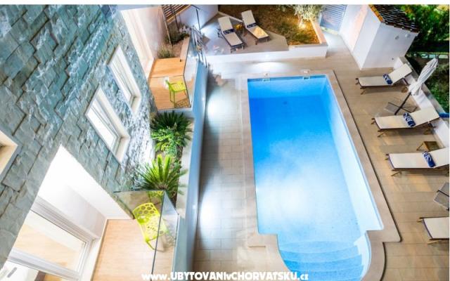 Villa Blanka Bol island Brac for 12 - smještaj otok Brač Hrvatska