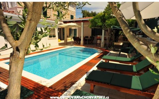 Villa ANNI - smještaj otok Brač Hrvatska