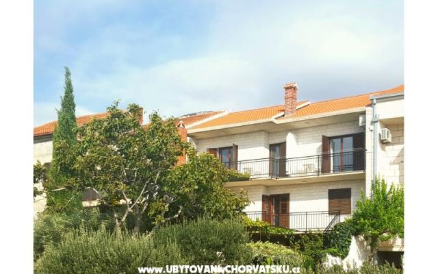 Apartmani Bezma - smještaj otok Brač Hrvatska
