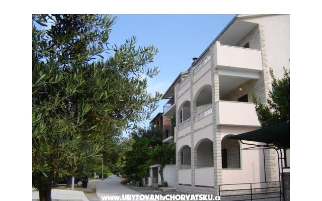 Apartmani Belvedere - smještaj Brela Hrvatska