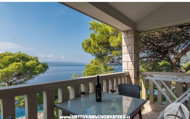 Beachview Apartmani/Free parking - smještaj Brela Hrvatska