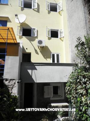 Apartmani Mario - smještaj otok Cres Hrvatska