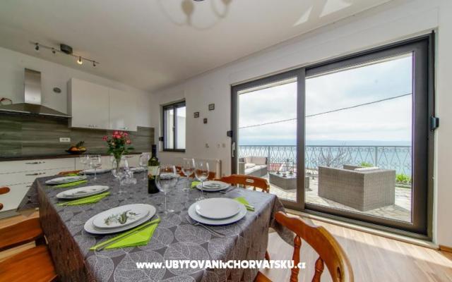 New modern apartment-fully equipped - smještaj Dugi Rat Hrvatska