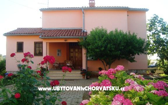 Apartman Buzleta - smještaj Fažana Hrvatska