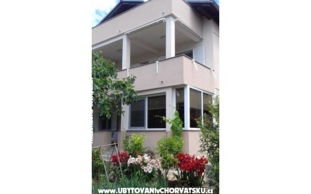 Apartman   " ARZENŠEK " - smještaj Sv. Filip i Jakov Hrvatska