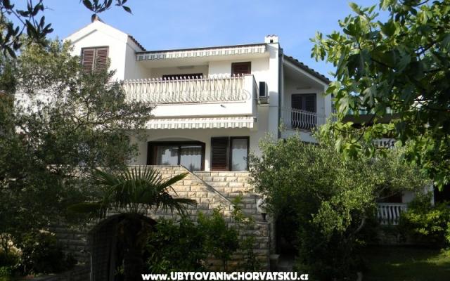 Apartmani Matea - smještaj Sv. Filip i Jakov Hrvatska