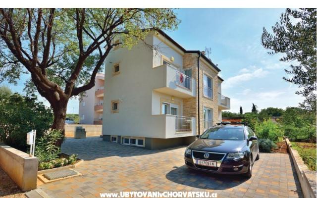 Apartmani Pobi - smještaj Sv. Filip i Jakov Hrvatska