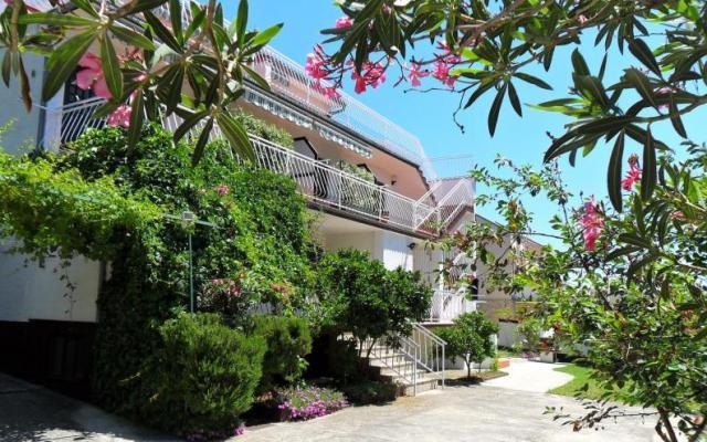 Apartmani Udovicic - smještaj Sv. Filip i Jakov Hrvatska