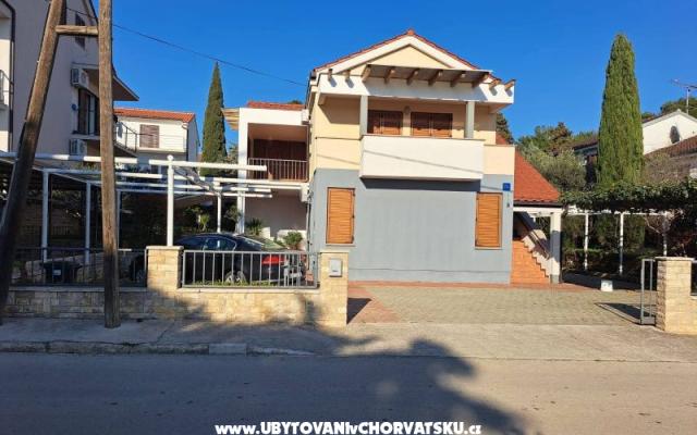 Apartmani Be-Bu-Mar - smještaj Sv. Filip i Jakov Hrvatska