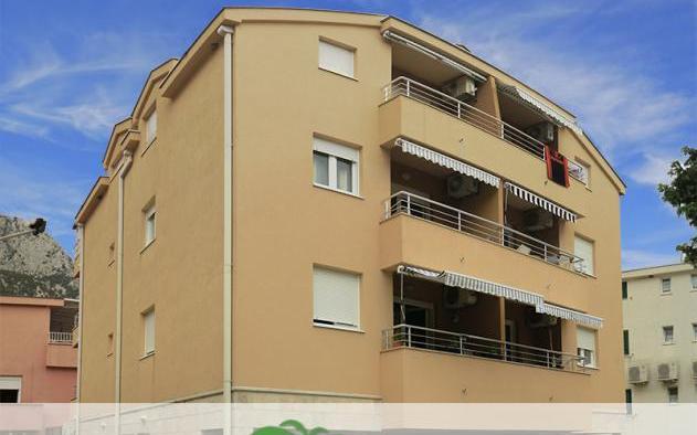 Lovrić Apartmani - smještaj Gradac – Podaca Hrvatska