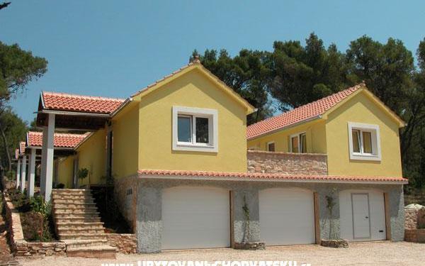Apartmani Villa Oleandri - smještaj otok Hvar Hrvatska
