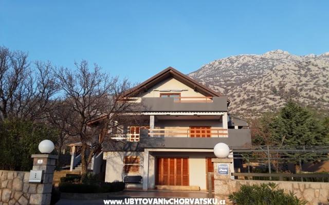 Apartmani Paola - smještaj Karlobag Hrvatska