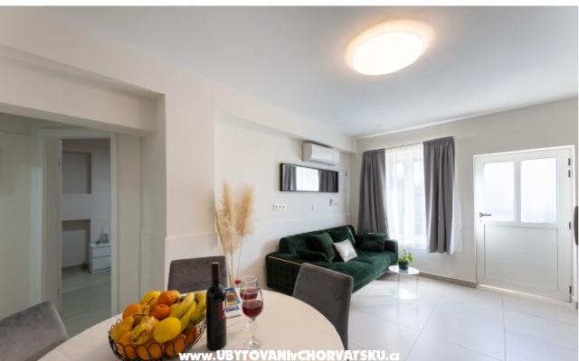 Apartman Anamarija - smještaj Kaštela Hrvatska