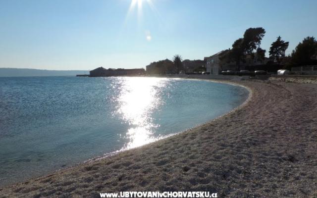 Apartman Lucija - smještaj Kaštela Hrvatska